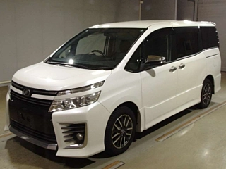 TOYOTA VOXY 2015