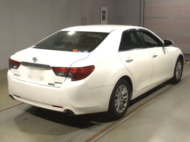 TOYOTA MARK X 2013