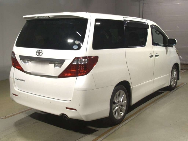 TOYOTA ALPHARD 2009
