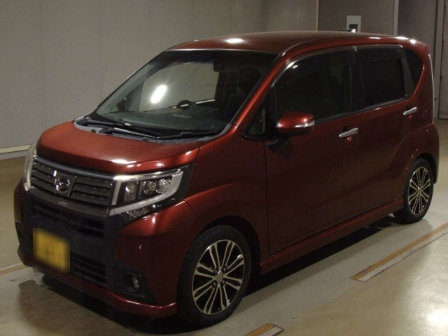 DAIHATSU MOVE 2015