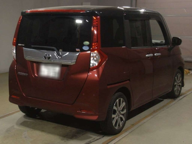 TOYOTA ROOMY 2019