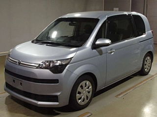 TOYOTA SPADE 2016