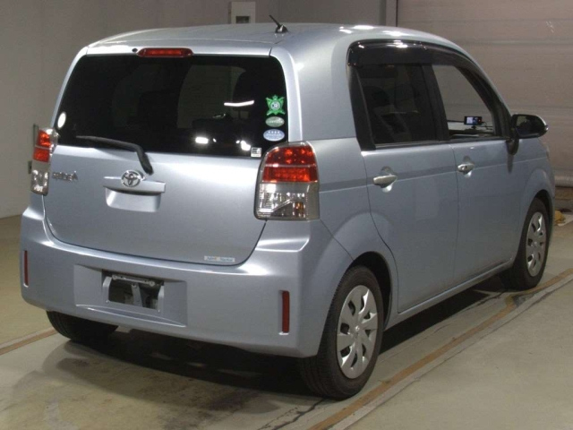 TOYOTA SPADE 2016