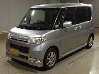 DAIHATSU TANTO 2010