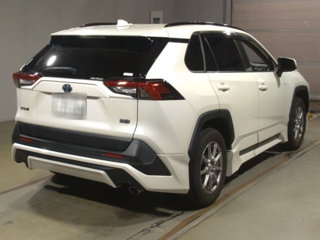 TOYOTA RAV4 2021