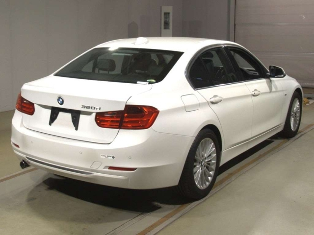 BMW 3 SERIES 2015