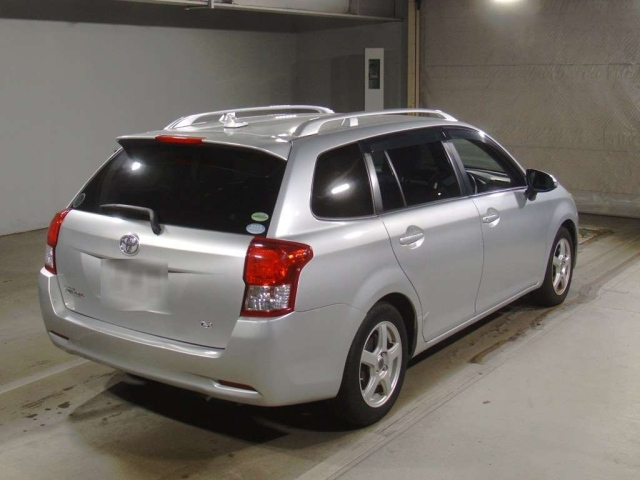 TOYOTA COROLLA FIELDER 2012