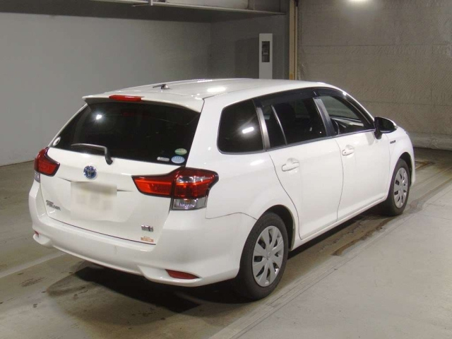 TOYOTA COROLLA FIELDER 2017