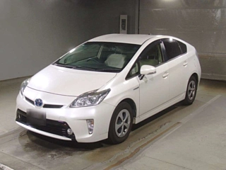 TOYOTA PRIUS 2014