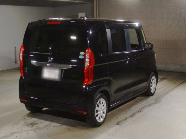 HONDA N BOX 2017