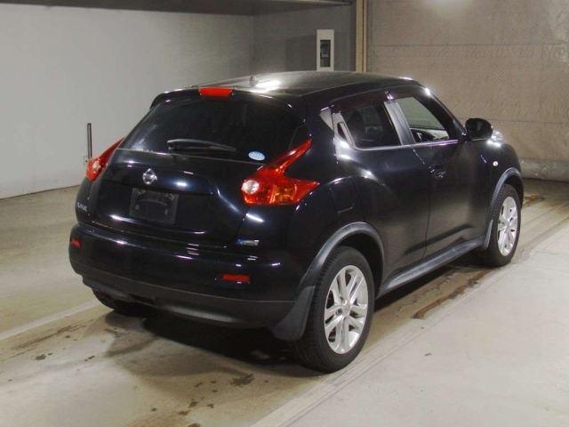 NISSAN JUKE 2012