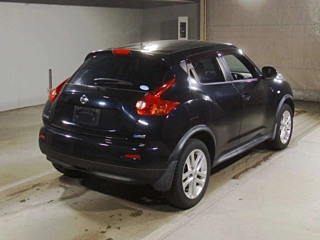 NISSAN JUKE 2012