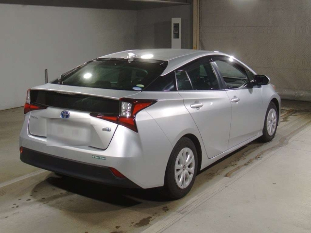 TOYOTA PRIUS 2020