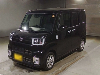 TOYOTA PIXIS MEGA 2022