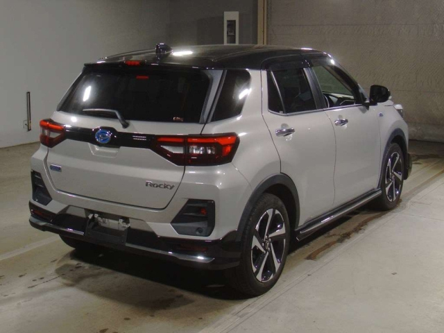DAIHATSU ROCKY 2022