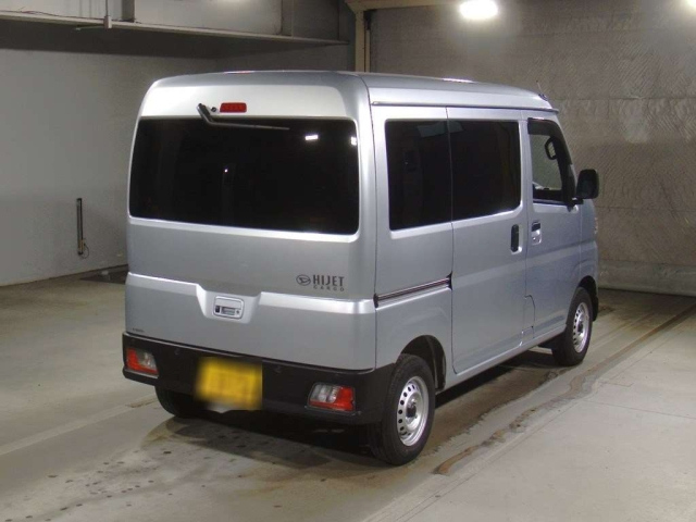DAIHATSU HIJET VAN 2024