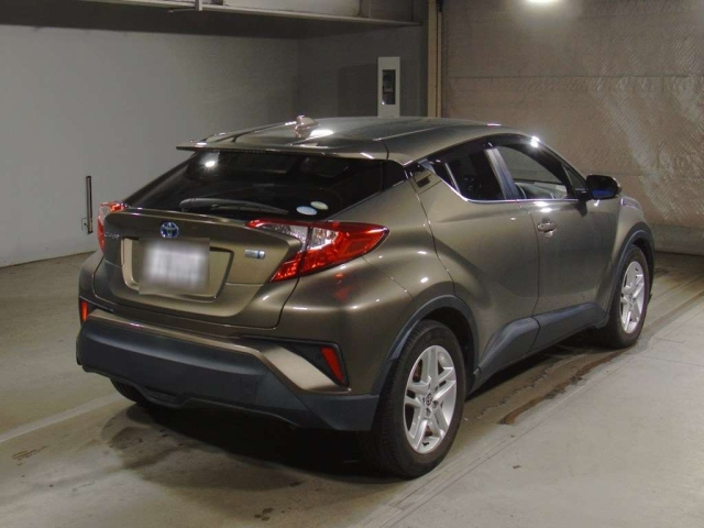 TOYOTA C-HR 2021
