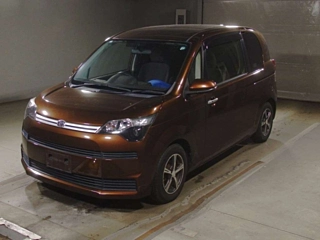 TOYOTA SPADE 2016