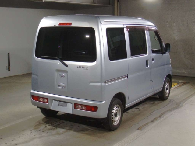 DAIHATSU HIJET VAN 2017
