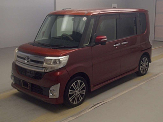 DAIHATSU TANTO 2014