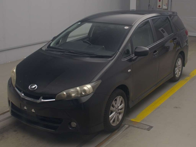 TOYOTA WISH 2010