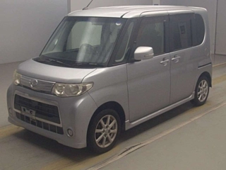 DAIHATSU TANTO 2012