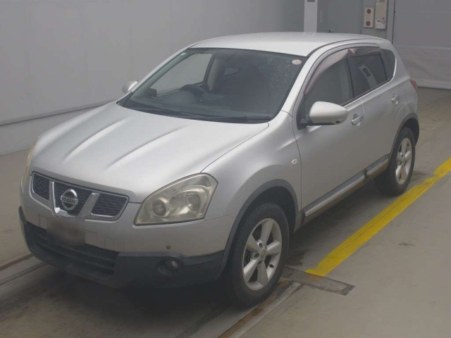 NISSAN DUALIS 2010