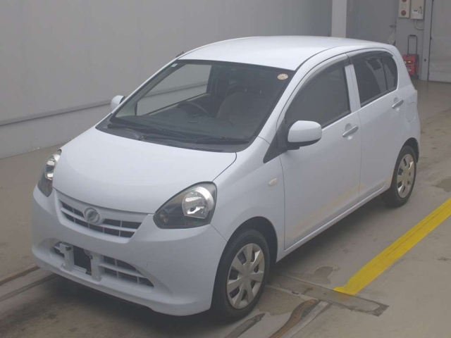 DAIHATSU MIRA E S 2012