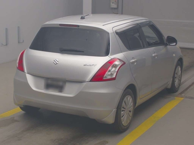 SUZUKI SWIFT 2013