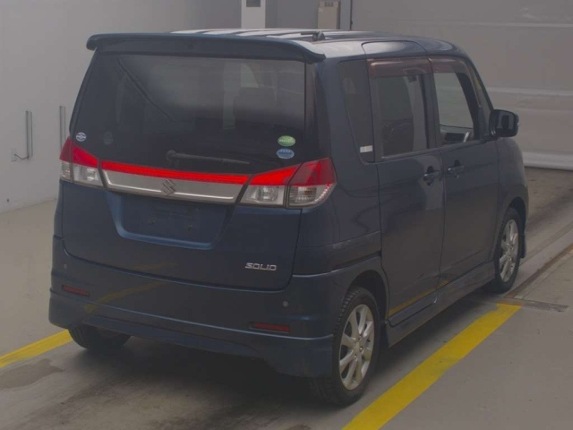 SUZUKI SOLIO 2013