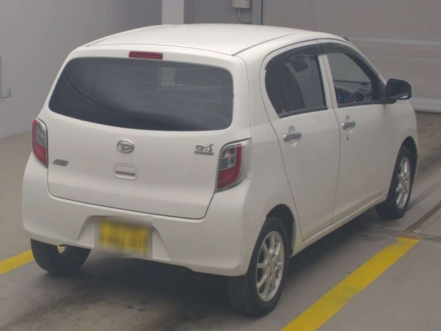 DAIHATSU MIRA E S 2013