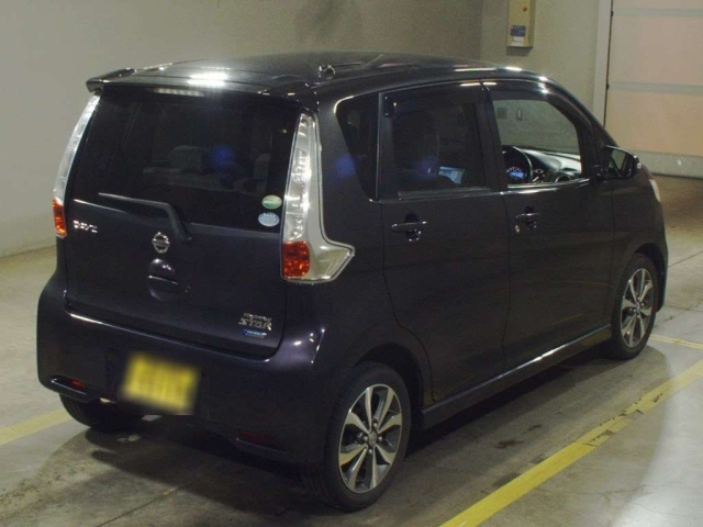 NISSAN DAYZ 2013