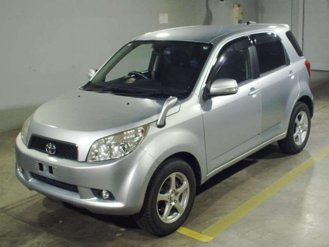 TOYOTA RUSH 2008