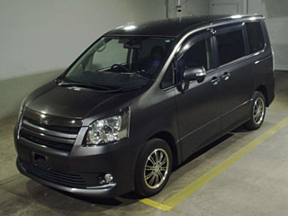 TOYOTA NOAH 2009