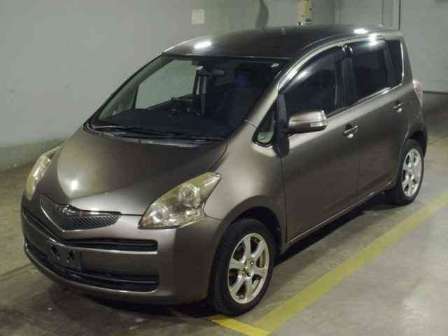 TOYOTA RACTIS 2009