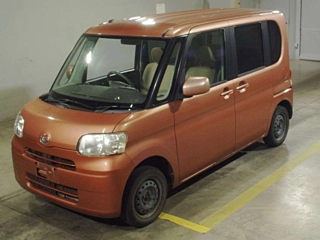 DAIHATSU TANTO 2008