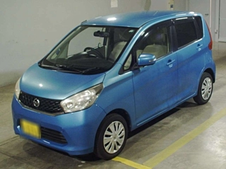 NISSAN DAYZ 2013