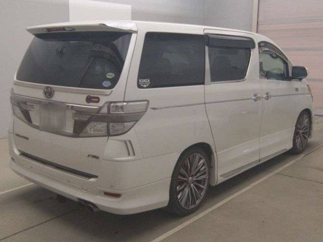 TOYOTA VELLFIRE 2012