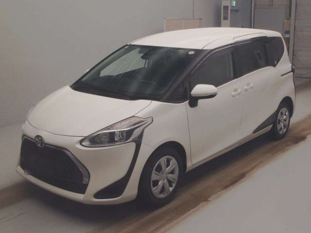 TOYOTA SIENTA 2021