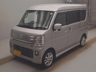 MITSUBISHI TOWNBOX 2015