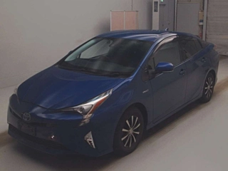 TOYOTA PRIUS 2017