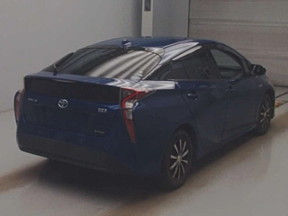 TOYOTA PRIUS 2017