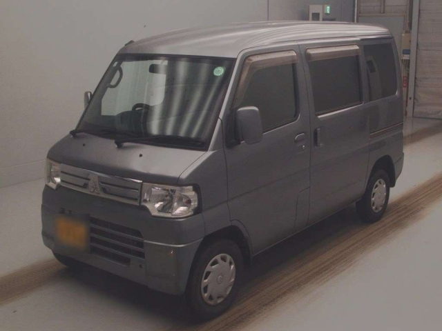 MITSUBISHI MINICAB VAN 2012