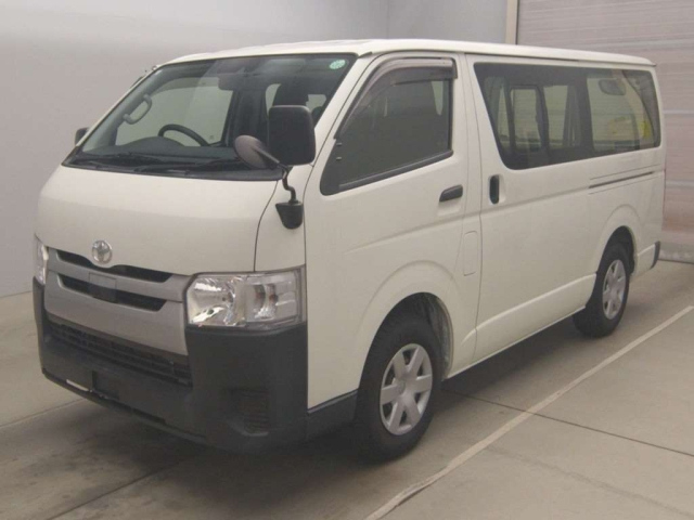 TOYOTA REGIUS ACE VAN 2020
