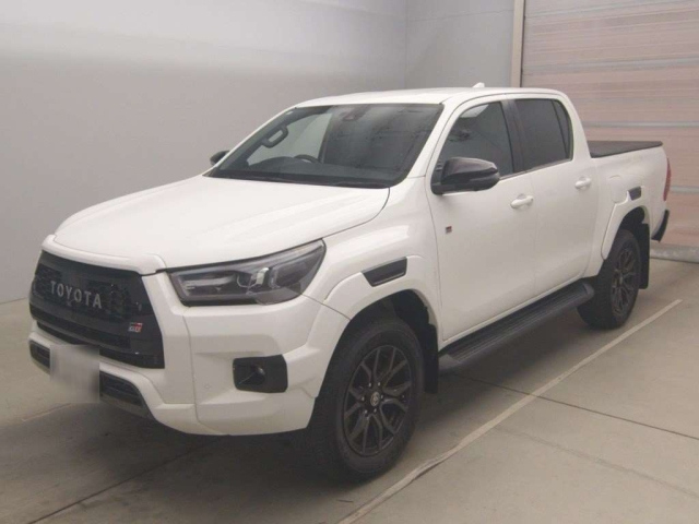 TOYOTA HILUX 2022