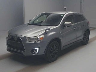 MITSUBISHI RVR 2013