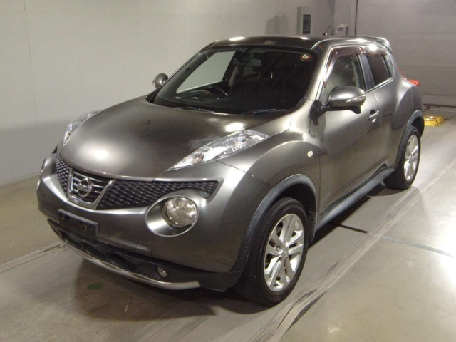 NISSAN JUKE 2010