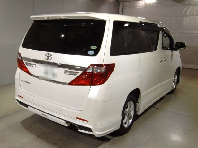TOYOTA ALPHARD 2014