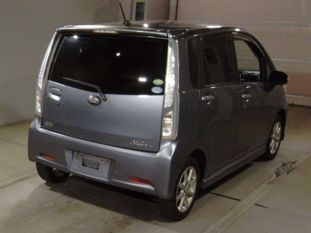 DAIHATSU MOVE 2014