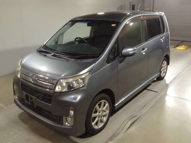 DAIHATSU MOVE 2014